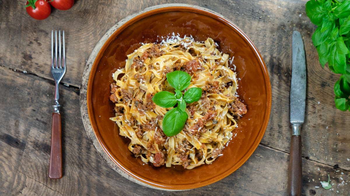 <b>Rezept:</b> Nudeln mit Bolognese
