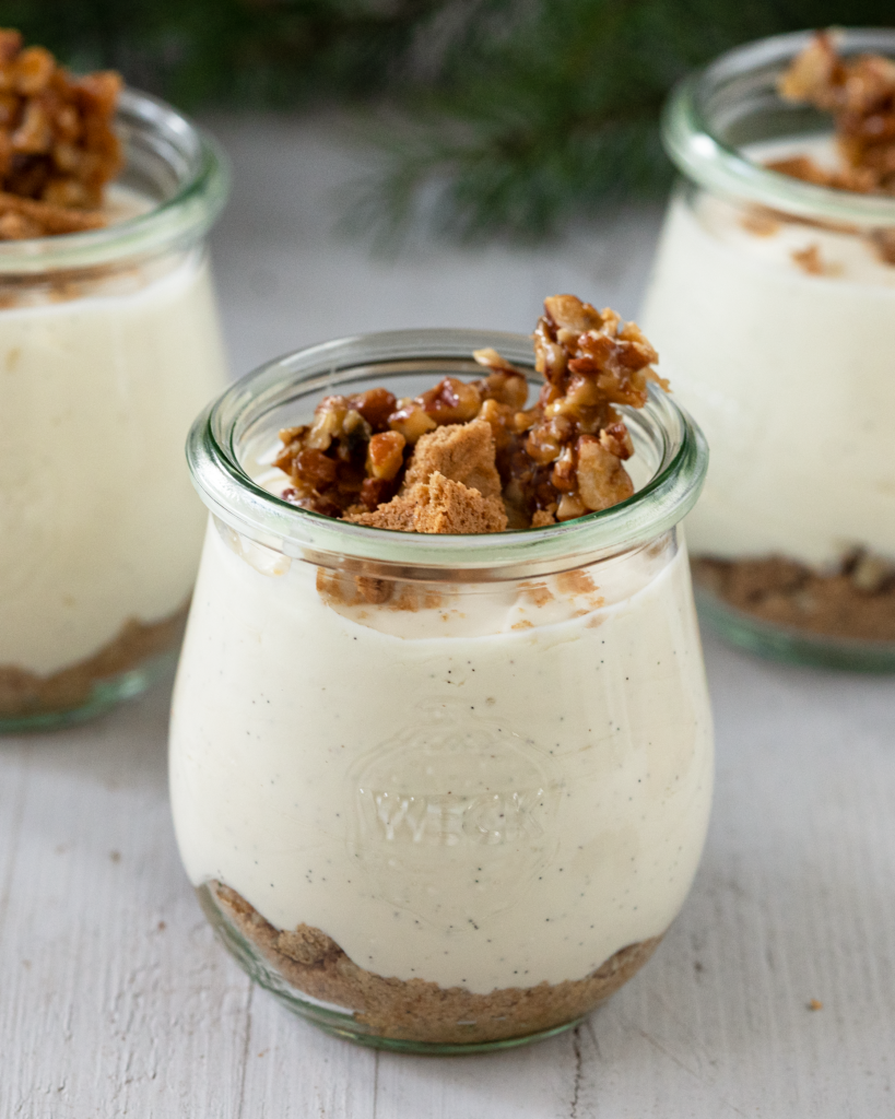 Rezept Weihnachtlicher No Bake Cheesecake im Glas